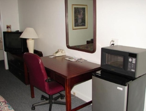 Knights Inn - Columbia image 2