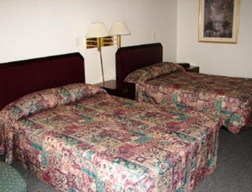 Knights Inn - Columbia image 4